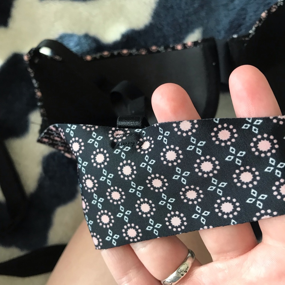 Bra - Picture 3 of 5